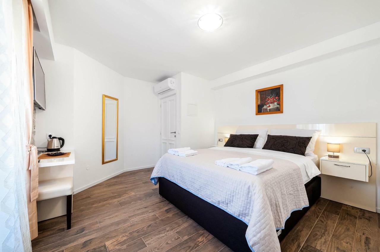 Apartments Palace Rialto Šibenik Eksteriør billede